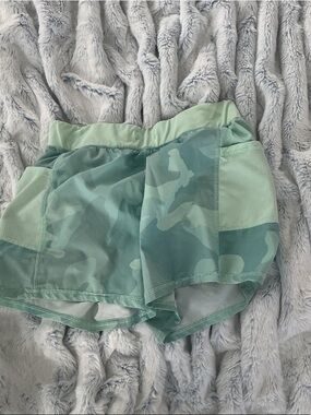 tek gear Light Green Camo Athletic Shorts